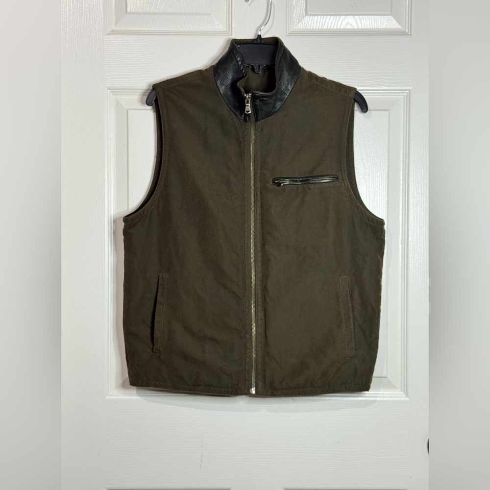 Vertical by Robert Comstock Men's Full Zip Vest Sz M Thinsulate Insulation